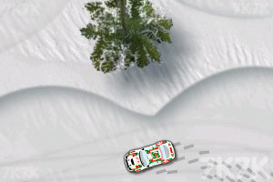 《雪地赛车》游戏画面8