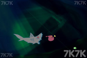 《发光鱼吃小鱼》游戏画面3