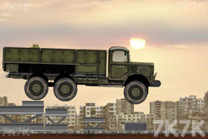 《军用运输卡车》游戏画面2