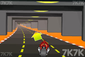 《急速摩托赛》游戏画面3