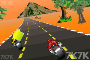 《急速摩托赛》游戏画面4