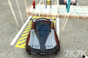 《3D警车停车场》游戏画面3