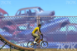 《花样自行车》游戏画面2