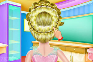 《女孩编织发型》游戏画面4