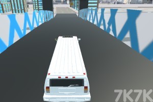 《豪华轿车驾驶员》游戏画面3