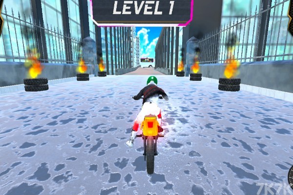 《城市摩托车竞赛》游戏画面1